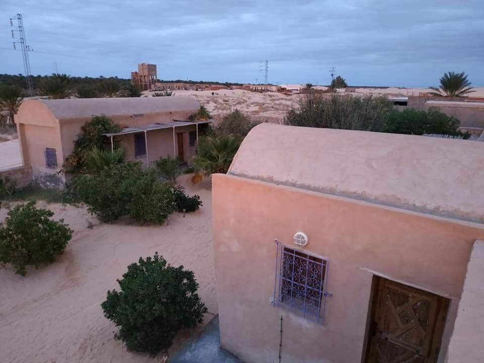 Grand Sud, La Maison De Sable Douz Exterior foto